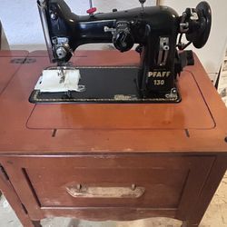 PFAFF Sewing Machine