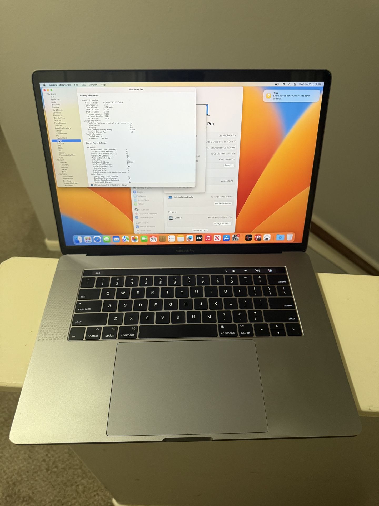 Apple MacBook Pro 2017 - i7-7820HQ - 16GB RAM - 1TB SSD