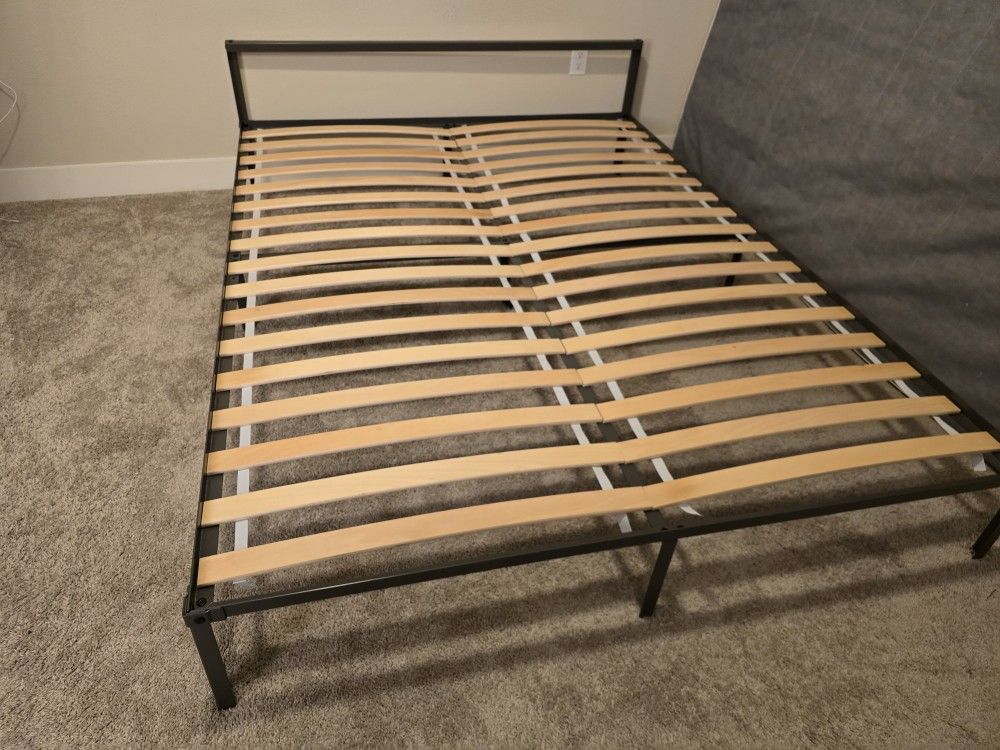Grimsbu Queen Bed Frame & Luroy Slatted Bed Base