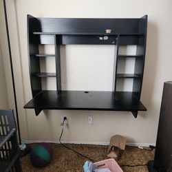 Kids wall mounted desk