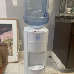 Glacier Bay Water Cooler/Heater