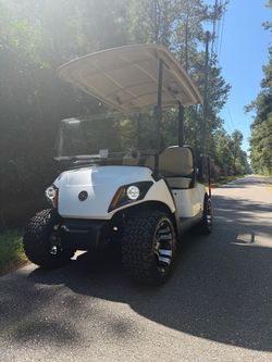 2023 Yamaha Golf Cart (Street Ready)