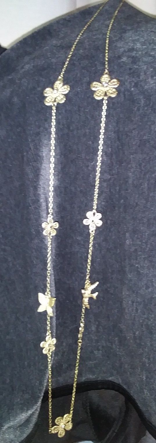 18" Long Necklace, 3" Drop Earrings. Set $25.00