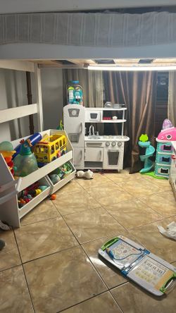 Everything on the picture available