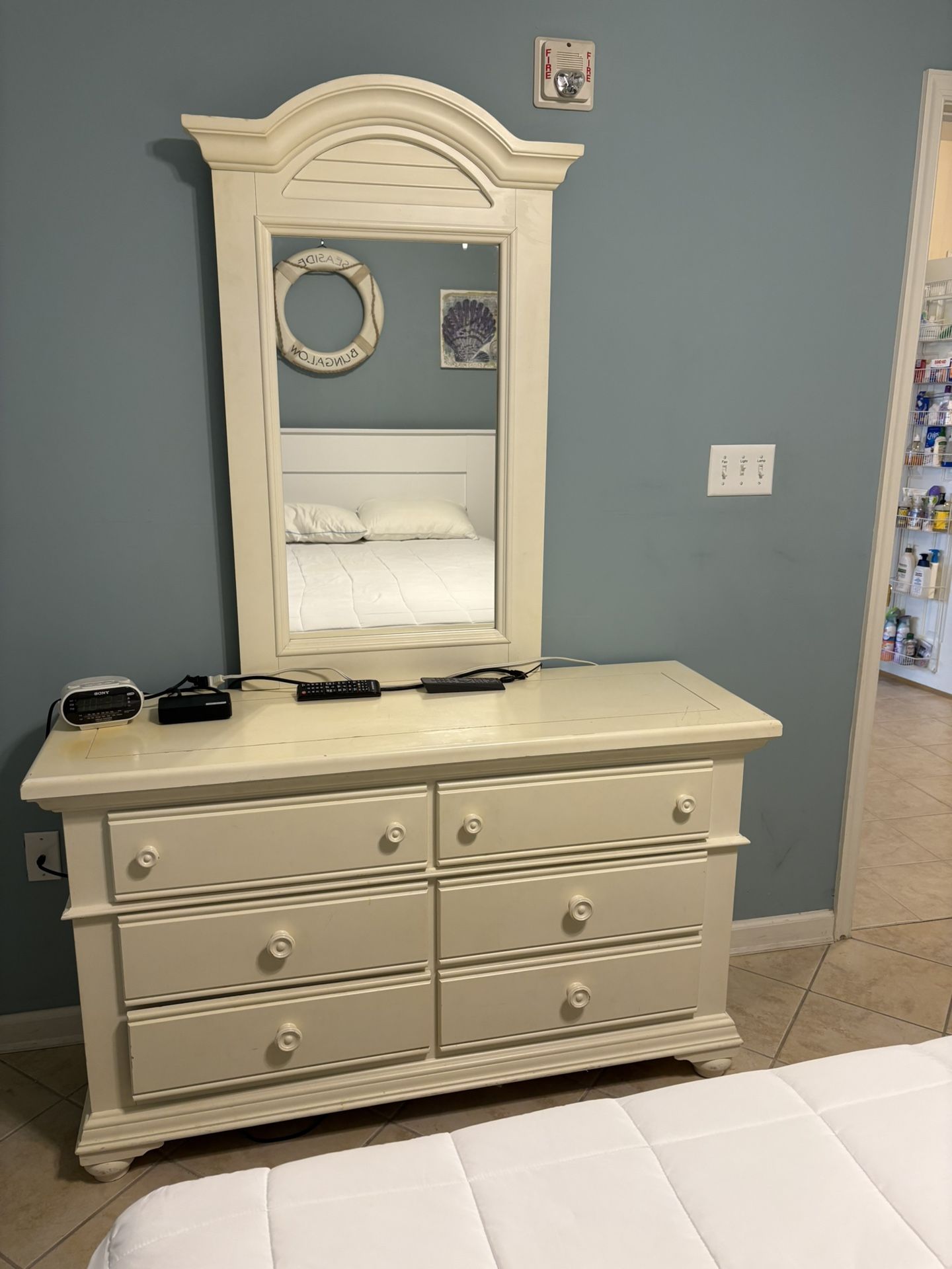 Free Dresser