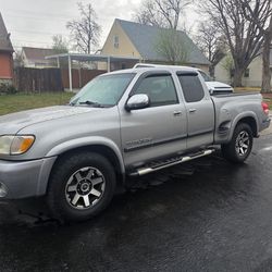 Toyota tundra