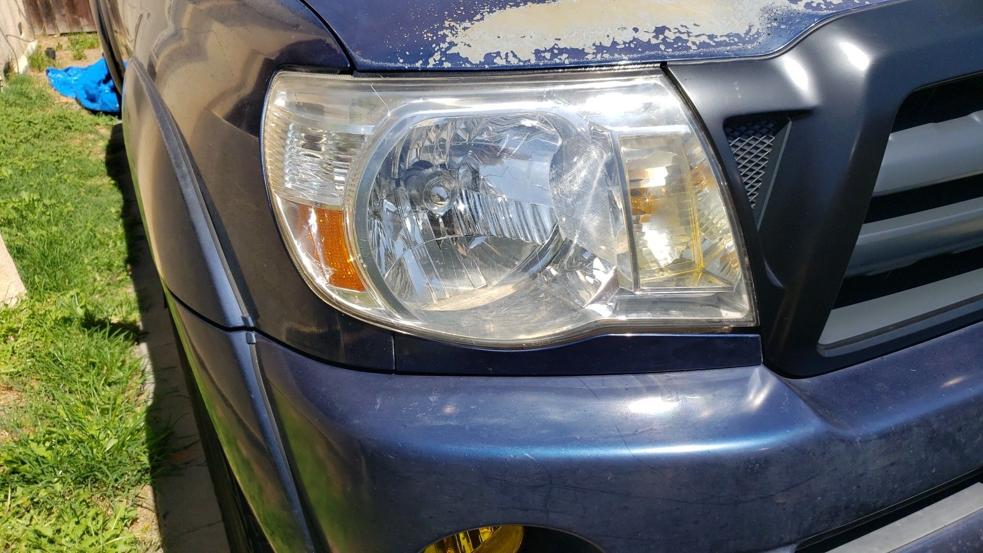 Tacoma headlights