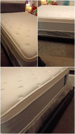 Queen Hybrid 14 in gel memory foam mattress with headboard, footboard, frame and box spring