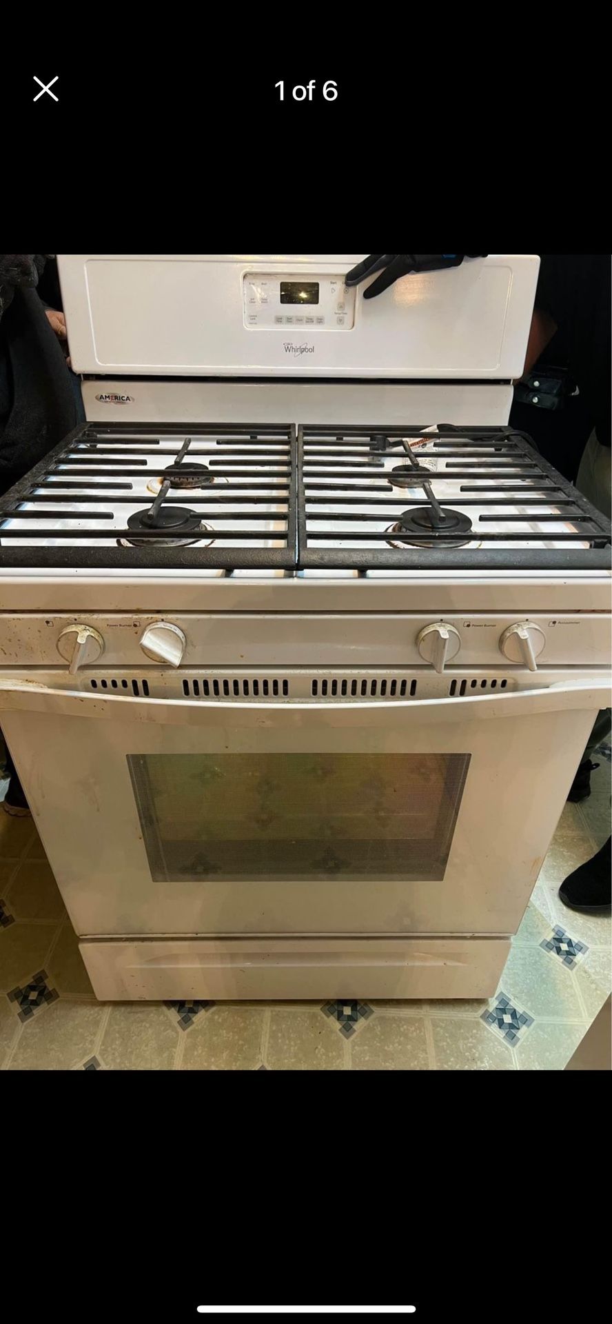 White Whirlpool Gas Stove for Sale in Edwardsville, PA OfferUp
