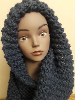 Valentine's gift/for him/her/ handmade/ quality/bulky/ INFINITY SCARF/ different color/20% wool