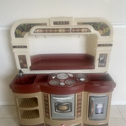 Kids Step2 Kitchenette