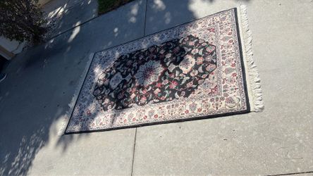 Rug