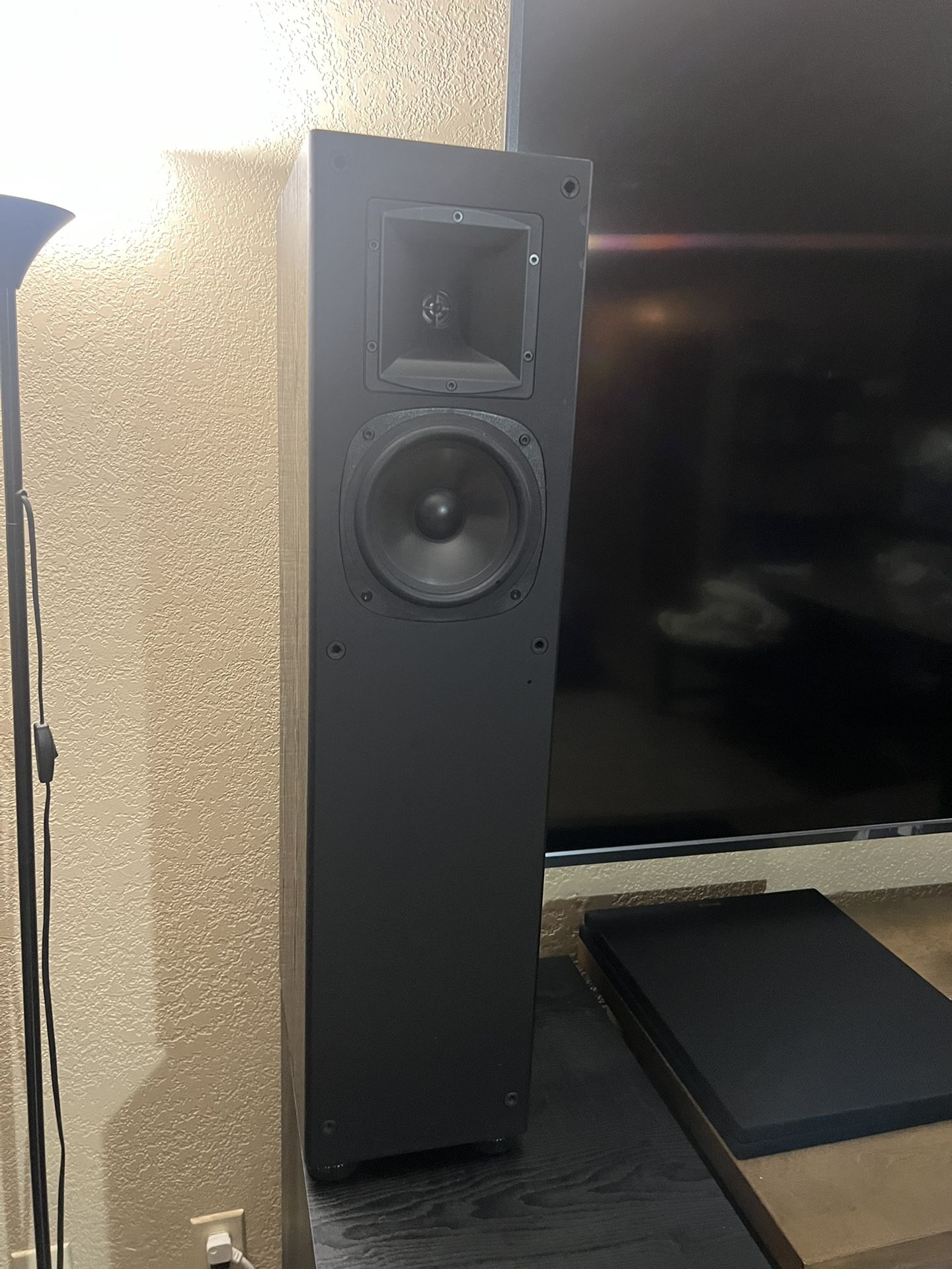 Klipsch SF-1 floorstanding speakers