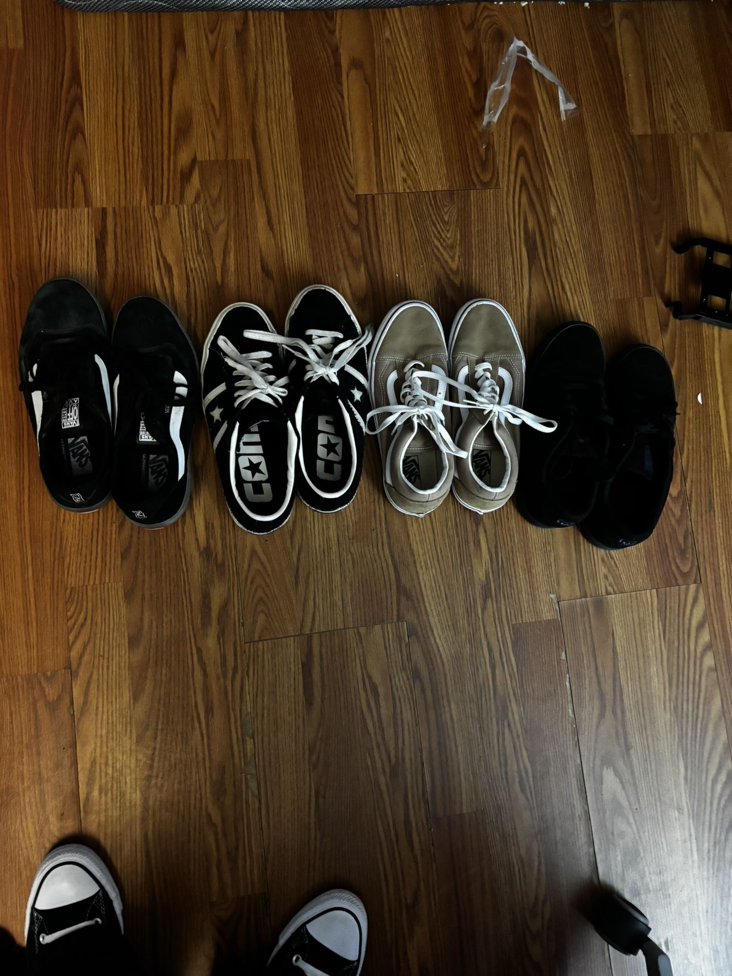 Vans dc and converses Shoes size 9 (converse size 10.5)