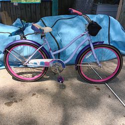 Girls 24 inch Huffy Cranbrook Bicycle 