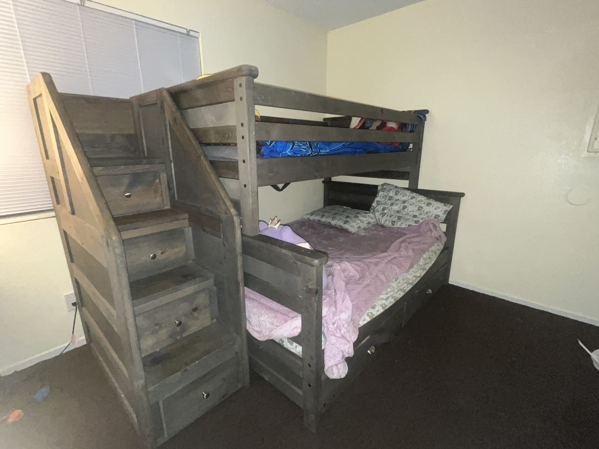 bunk bed trundle