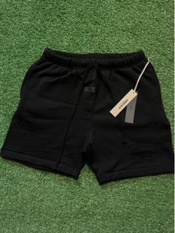 ESSENTIAL SHORTS BLACK