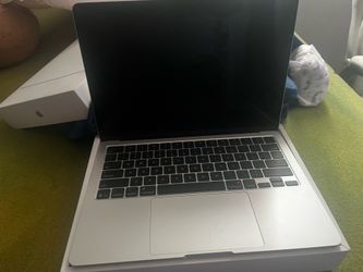 MacBook Air 2025 m4 chip