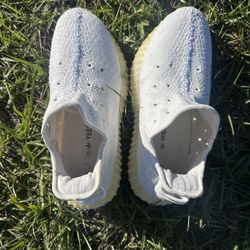 Adidas Yeezy Boost 350 V2 Cream Triple White size 8 Used