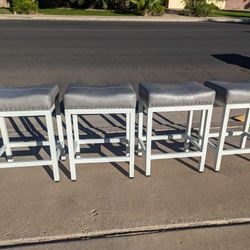 Brand New Counter Height Bar Stools 24 In To The Seat