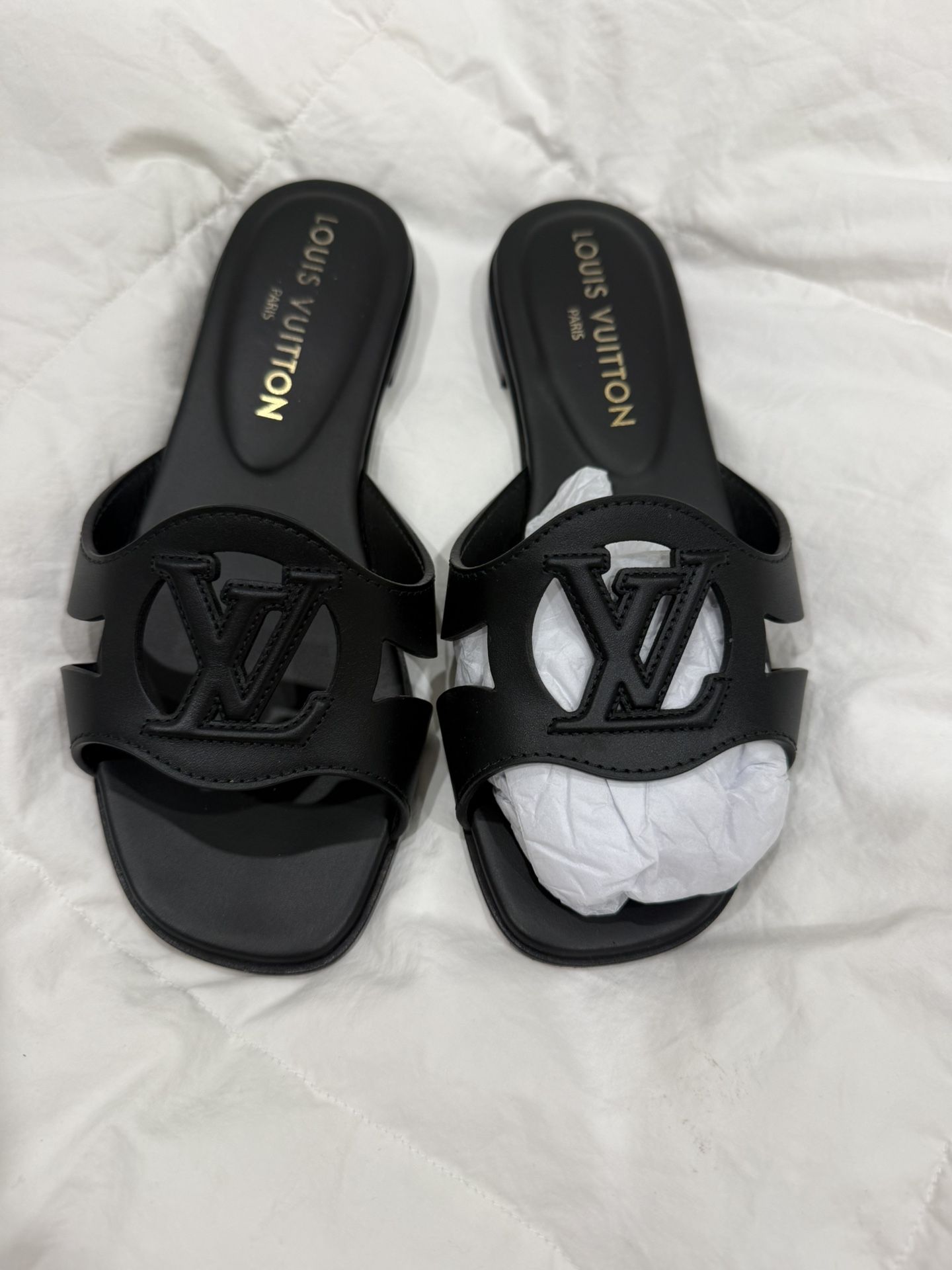 LV Flats 