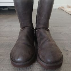 UGG Size 10w