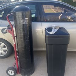 New Pentair 5600 12x52 Digital Water Softener System