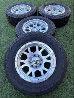 Ford Super Duty wheels and tires