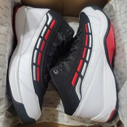 NEW FILA Spitfire Basketball Shoes size 9