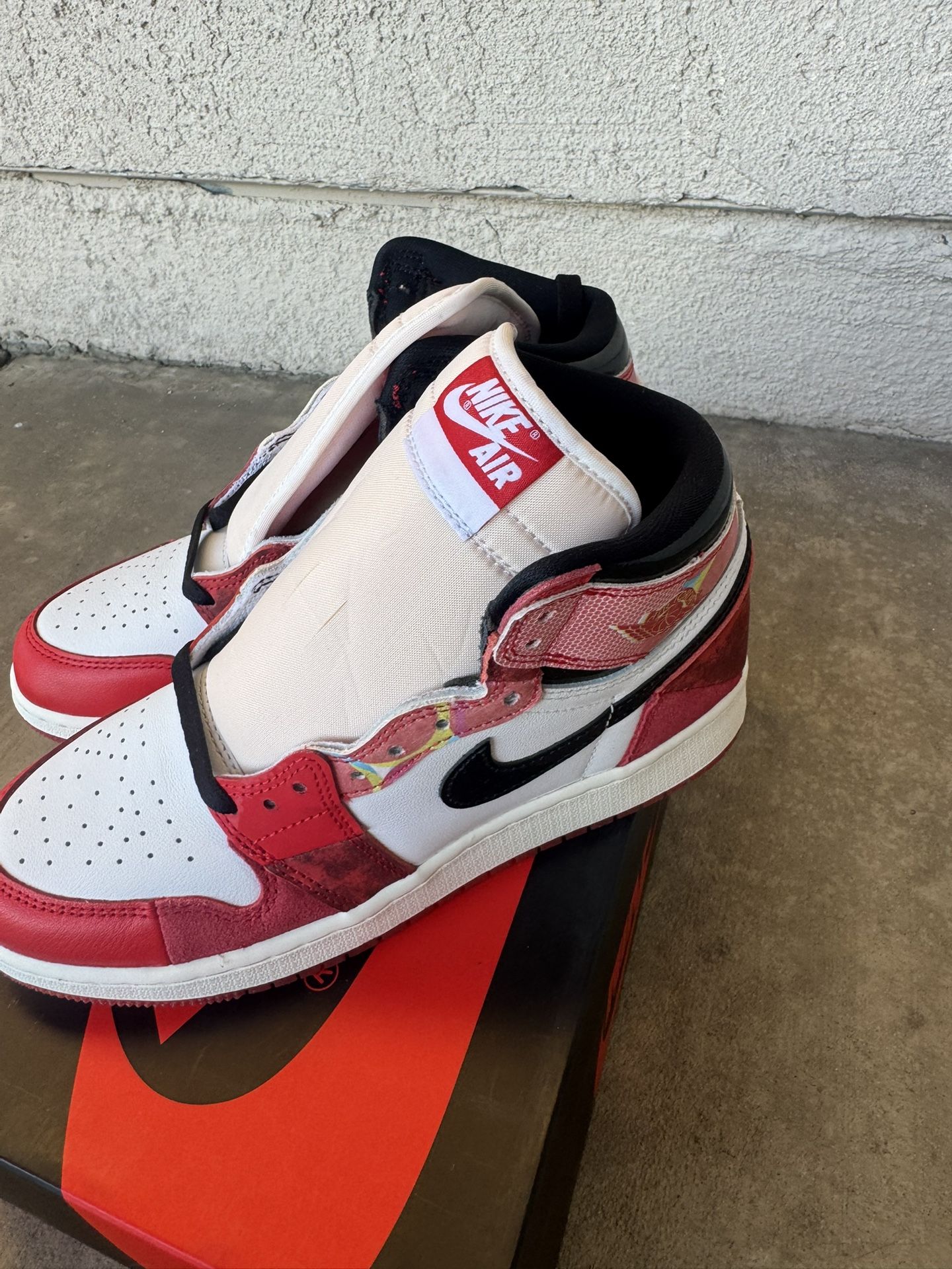 Air Jordan 1 Retro Sz 5.5Y Cash Or Bitcoin Only Spider Man Across The Spider