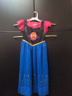 Ana Outfit