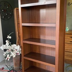 Tall Book Shelf 