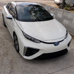 Toyota Mirai 2018 