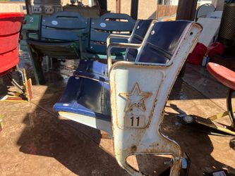Dallas Cowboys old Texas Stadium figural seats NFL