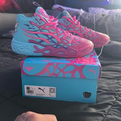 Lamelo MB.04 Iridescent Hornets