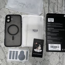 Iphone 16 plus+ case and screen protectors