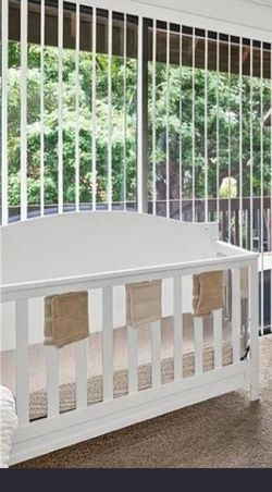 BABY / TODDLER CRIB