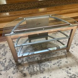 Glass TV Stand (FREE LOCAL DELIVERY)