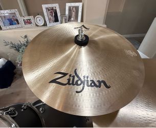 Zildjian A Custom 14" Crash/Top Hi-Hat Cymbal