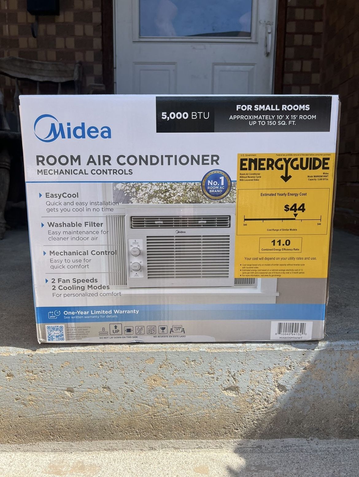 BRAND NEW Midea 5,000 BTU 150 Sq ft Mechanical Window Air Conditioner, White, MAW05M1WWT