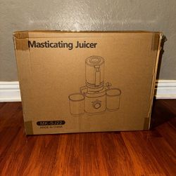 Juicer Machine, 100W Cold Press with Wide Chute