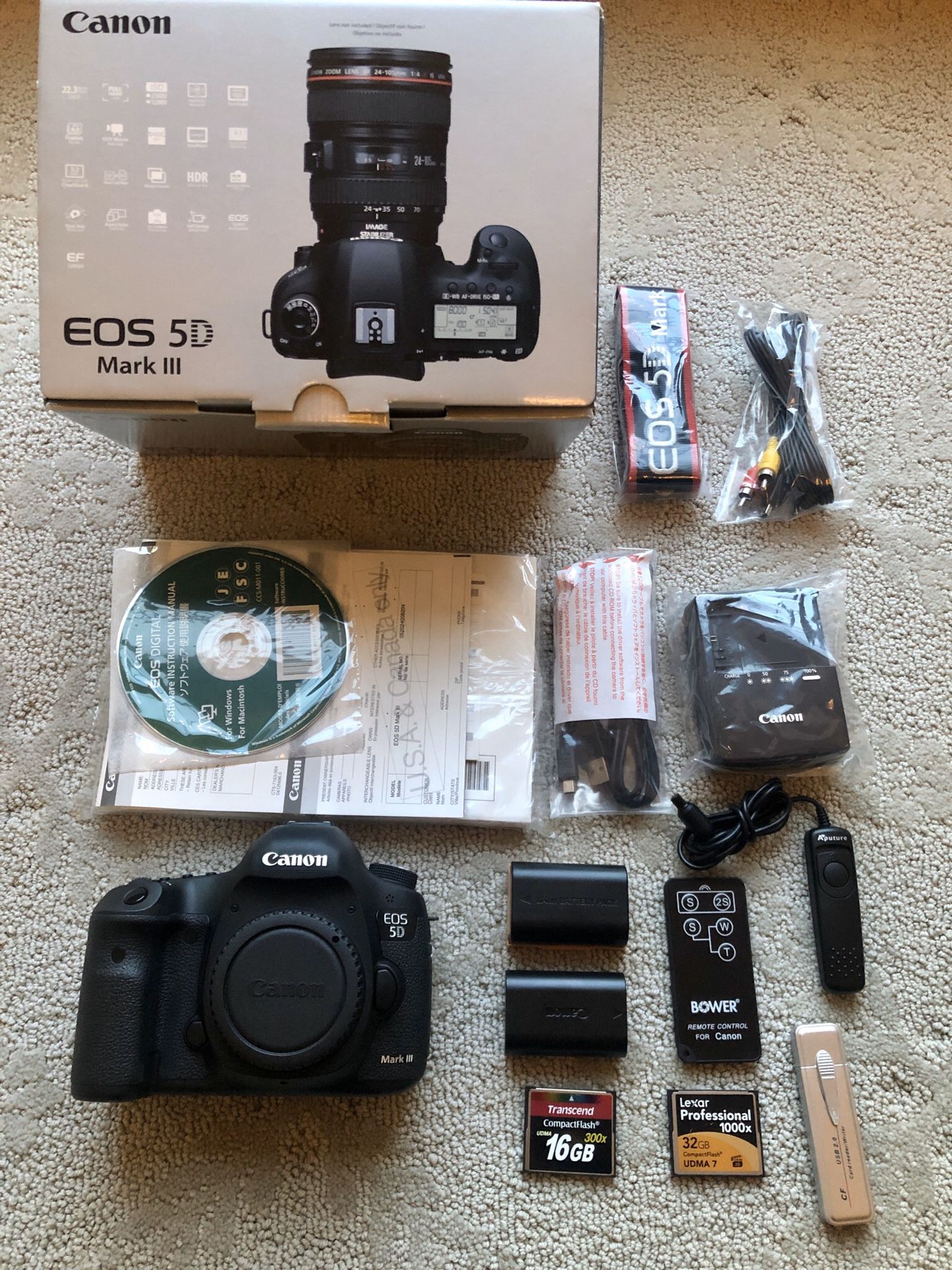 Canon 5D Mark III Body only with Extras
