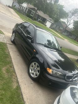 2005 BMW 325i