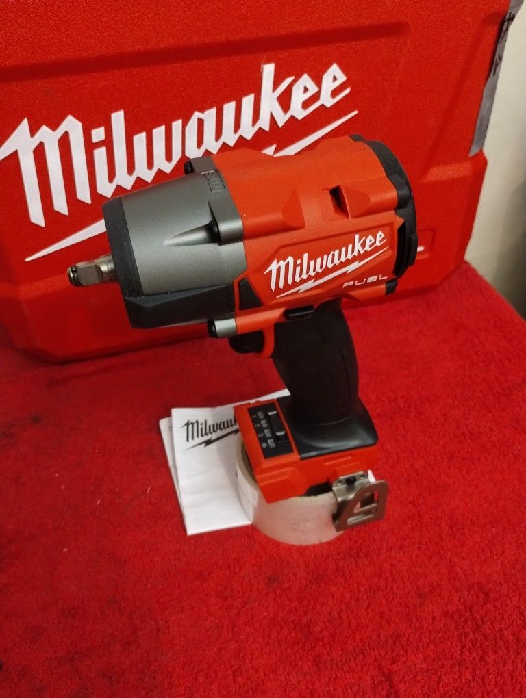 1/2 M18 Milwaukee Fuel Mid Torque Impact Wrench Tool Only $195