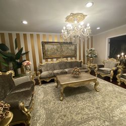 Very  Gorgeous  Victorian living room Sets 