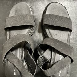 Black Platform Sandals 