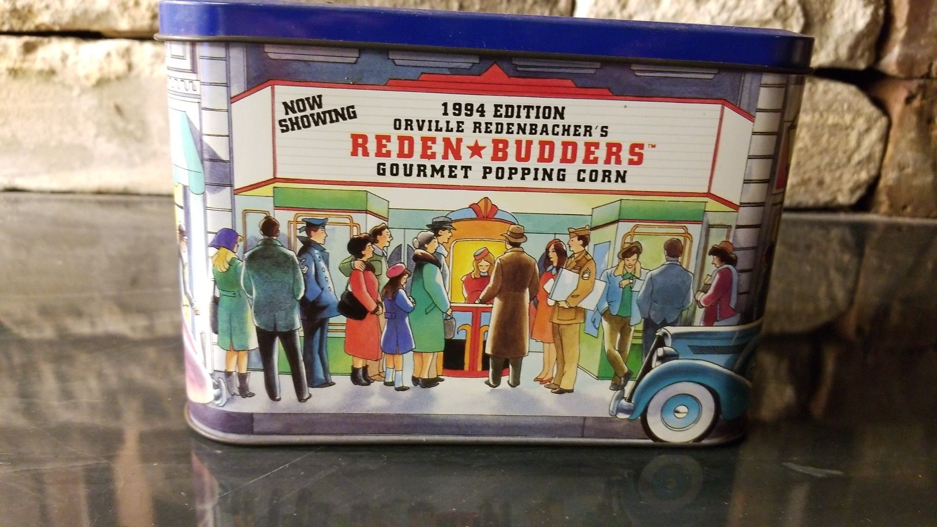 Orville Redenbacher's tin