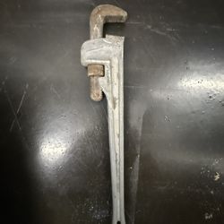 RIDGID heavy-duty straight pipe wrench 18”