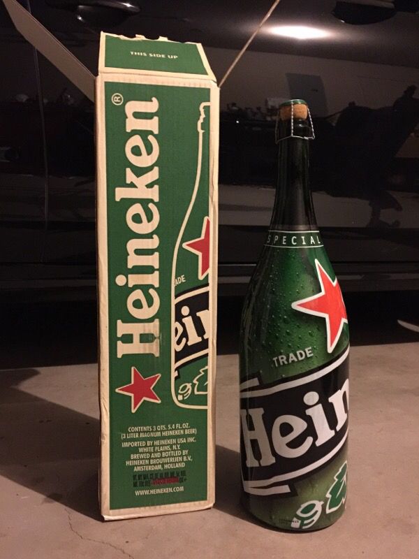 Rare giant 3 liter magnum Heineken Bottle with Original Box special editions. Unopened!