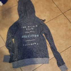 LIKE NEW SIZE MEDIUM HOLLISTER GREY HOODIE ZIP UP LONG SLEEVED SWEATER JACKET TOP SHIRT